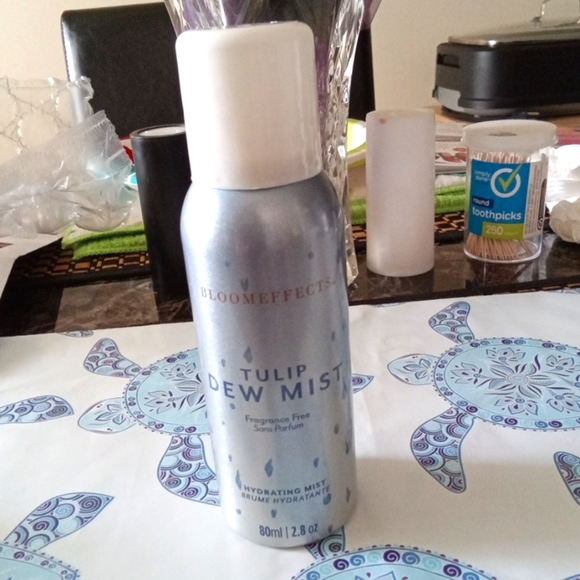 BloomEffects tulip  Dew mist hydrating  face makeupp Mist setting spray - Picture 1 of 4